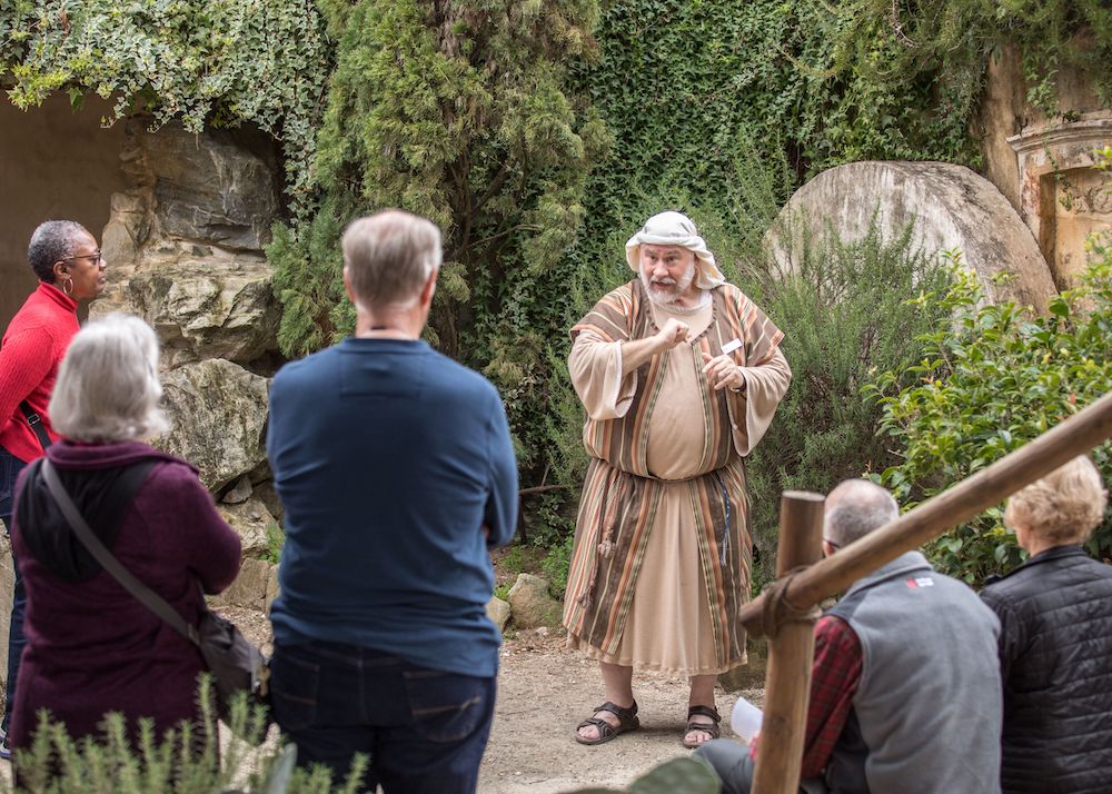 Biblical-History-Center-Tomb-Tour