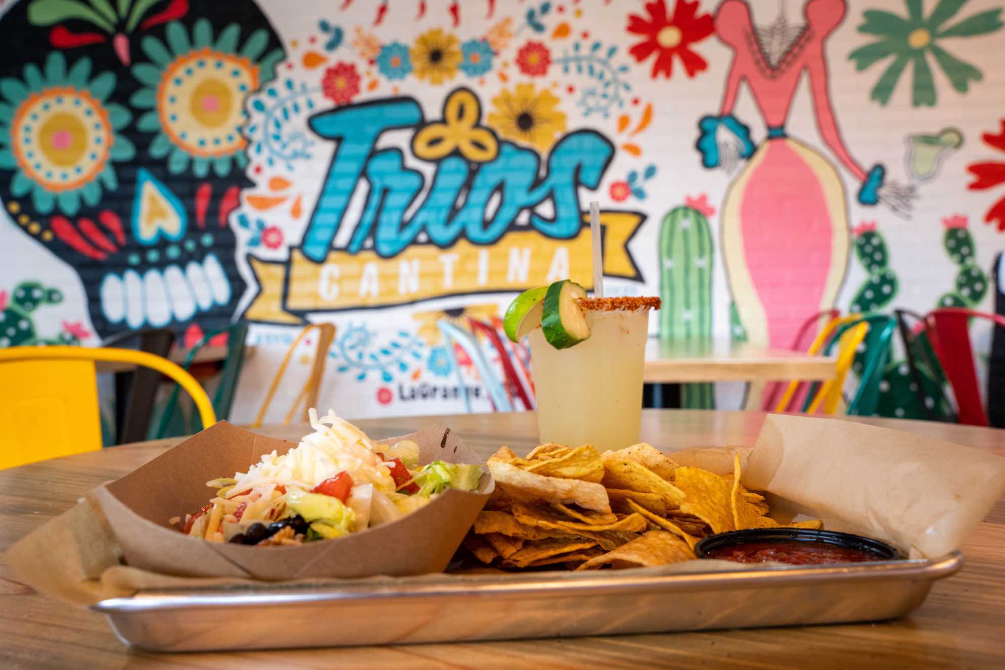 Trios-Cantina-Food-With-Mural-Backdrop-Visit-LaGrange