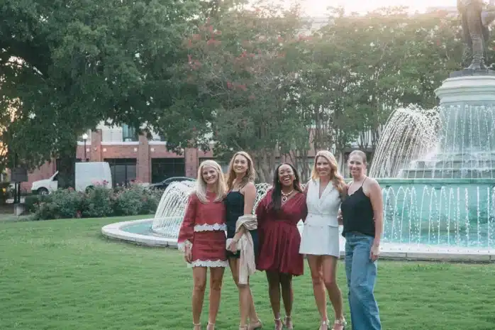 Visit-LaGrange-Girlfriends