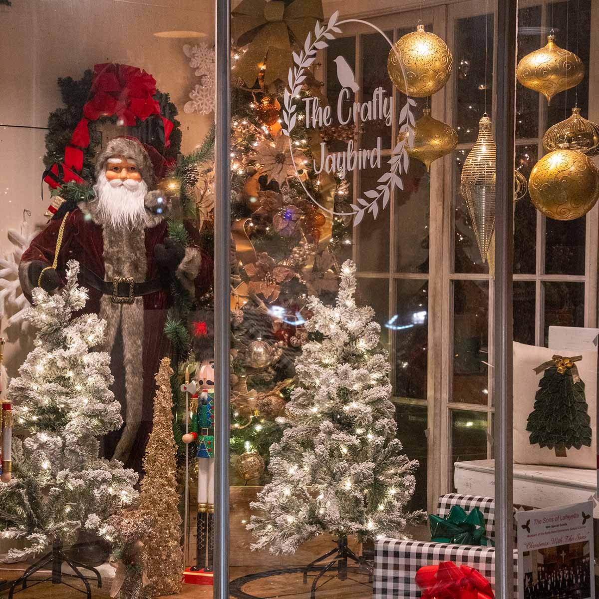 crafty-jaybird-1x1-visit-lagrange-georgia-christmas