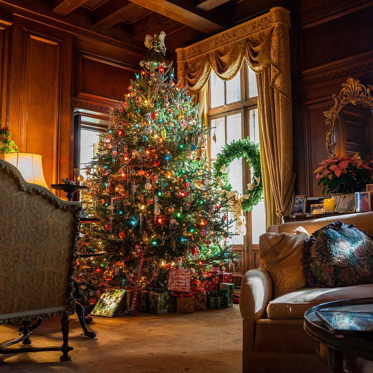 Christmas Tree - Hills & Dales Estate - Visit LaGrange, Georgia