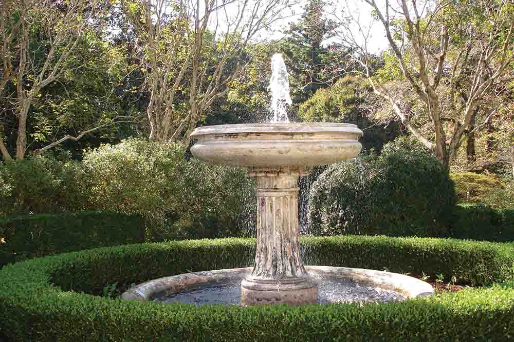 hills-and-dales-fountain-terrace-visit-lagrange