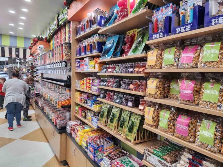 Scoops Visit LaGrange