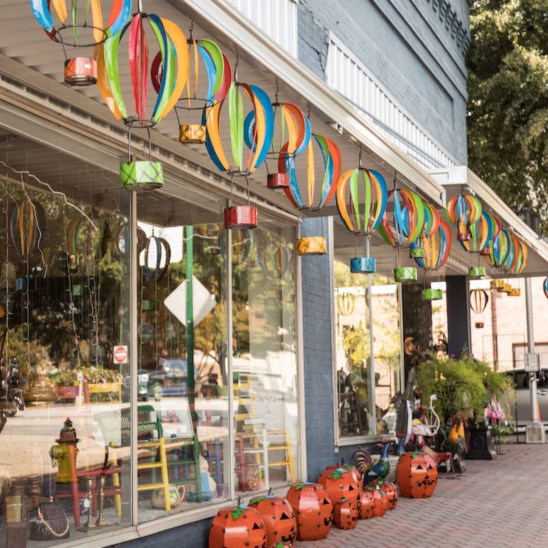 the-marketplace-1x1-storefront-pumpkins